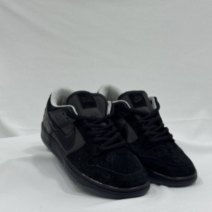 Dunks Low Ducks of a Feather Black University of Oregon