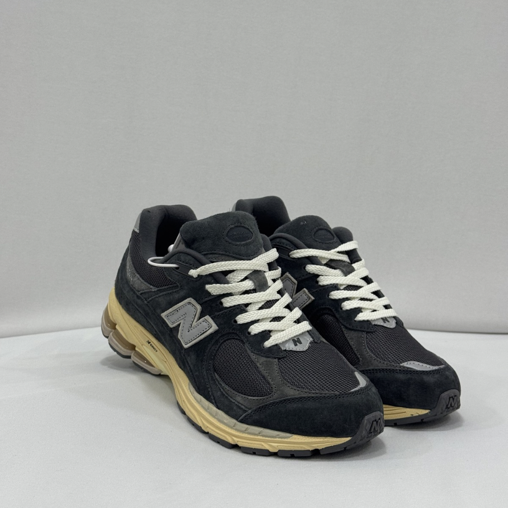 NB 2002 R Phantom