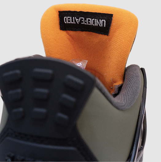 Jordan Retro 4 Undefeated - Image 4