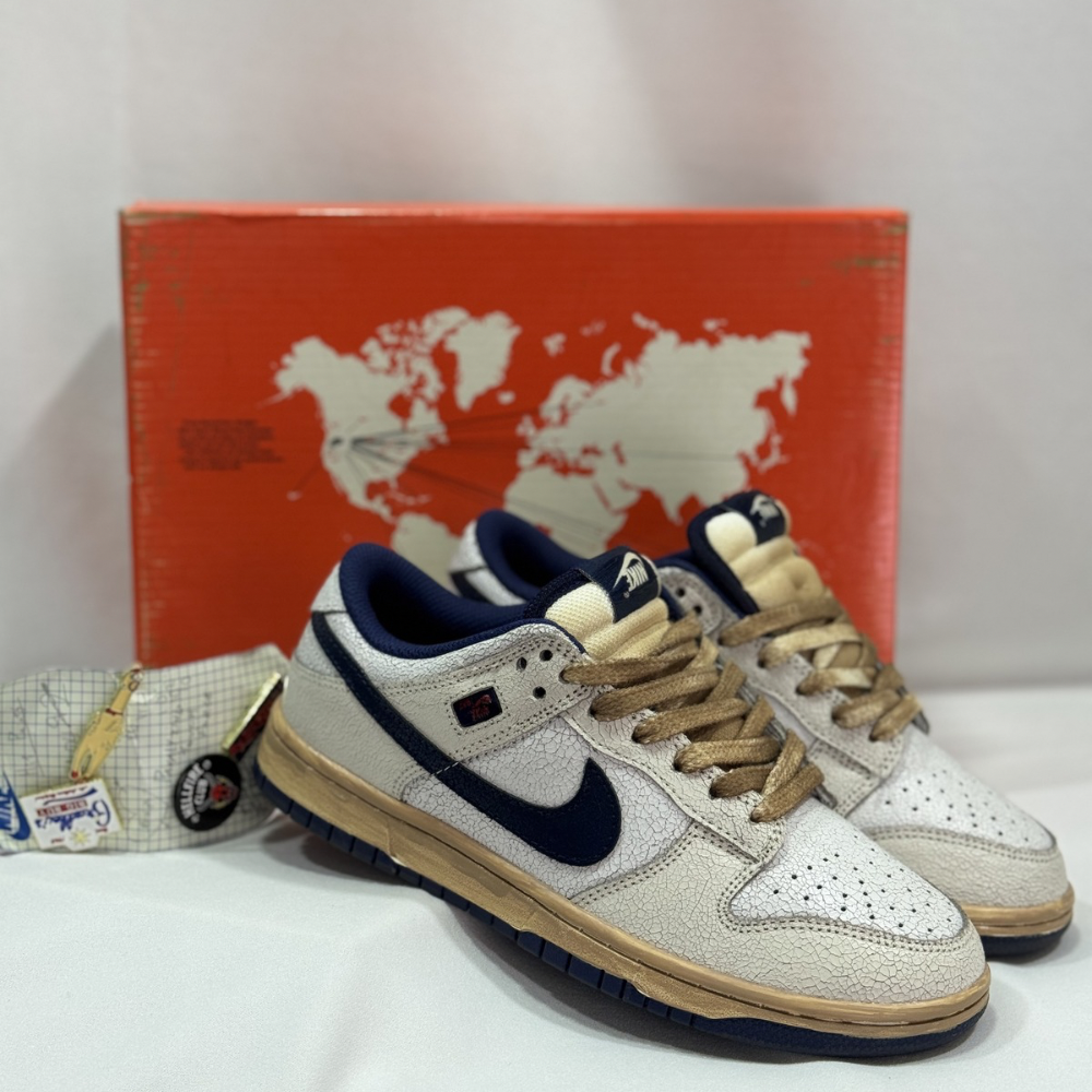 Dunk Low X Stranger Things