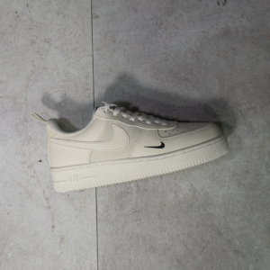 Air Force One 07 Essential sneaker Sail