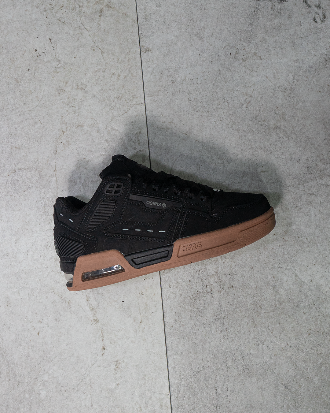 Osiris Peril Black Gum