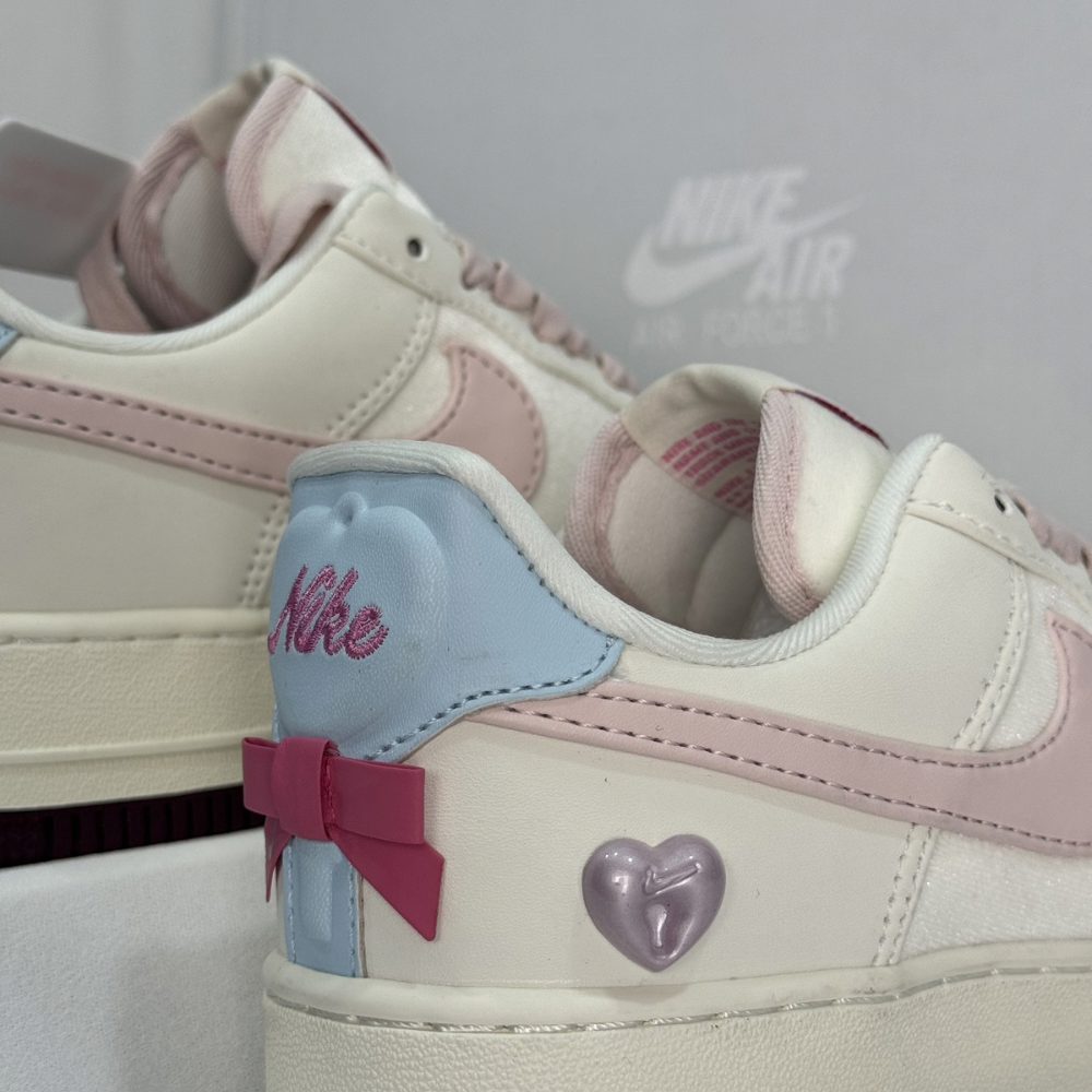 AF1 San Valentine - Image 3