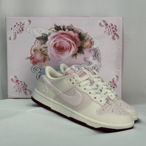 Sb dunk San Valentine