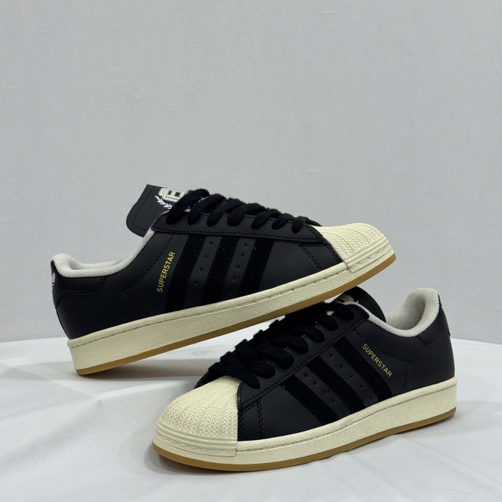 Superstar - Image 2