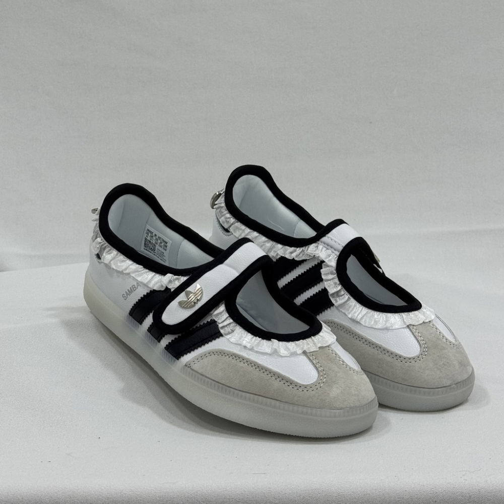 Samba jane Ruffle White Black