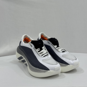 Hyperboost Grey