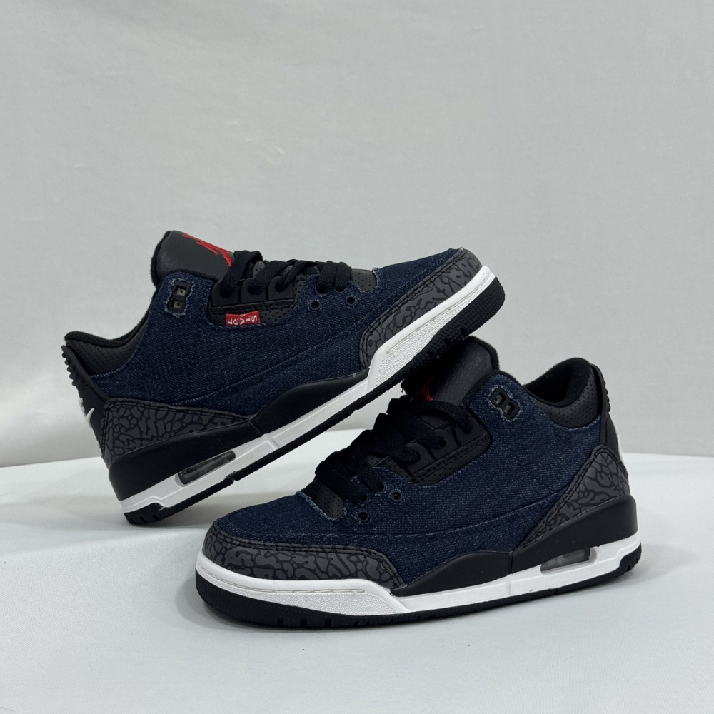 Jordan 3 x Levis Indigo - Image 2