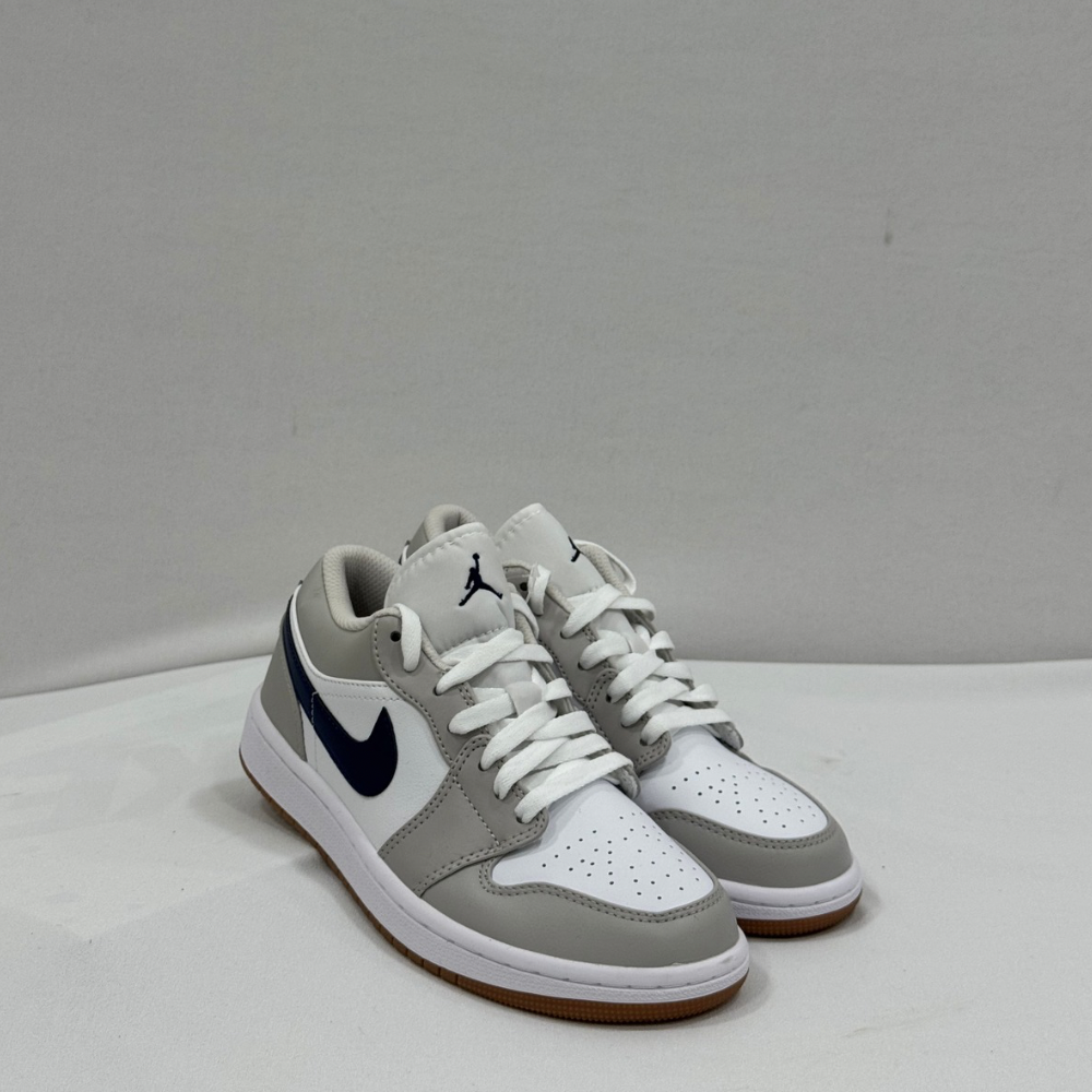 Jordan 1 Low Midnight Navy