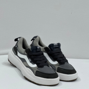 Vans UltraRange