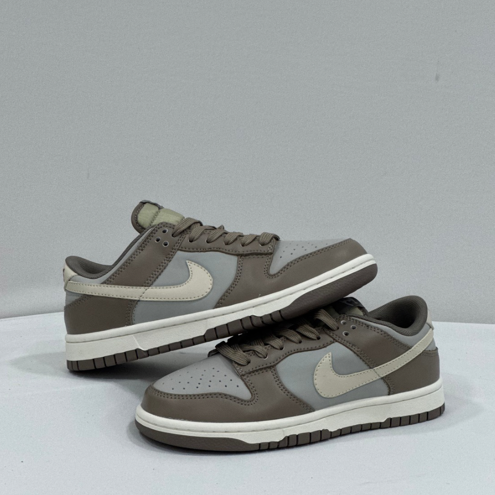 Nike Dunk Low Moon Fossil - Image 2