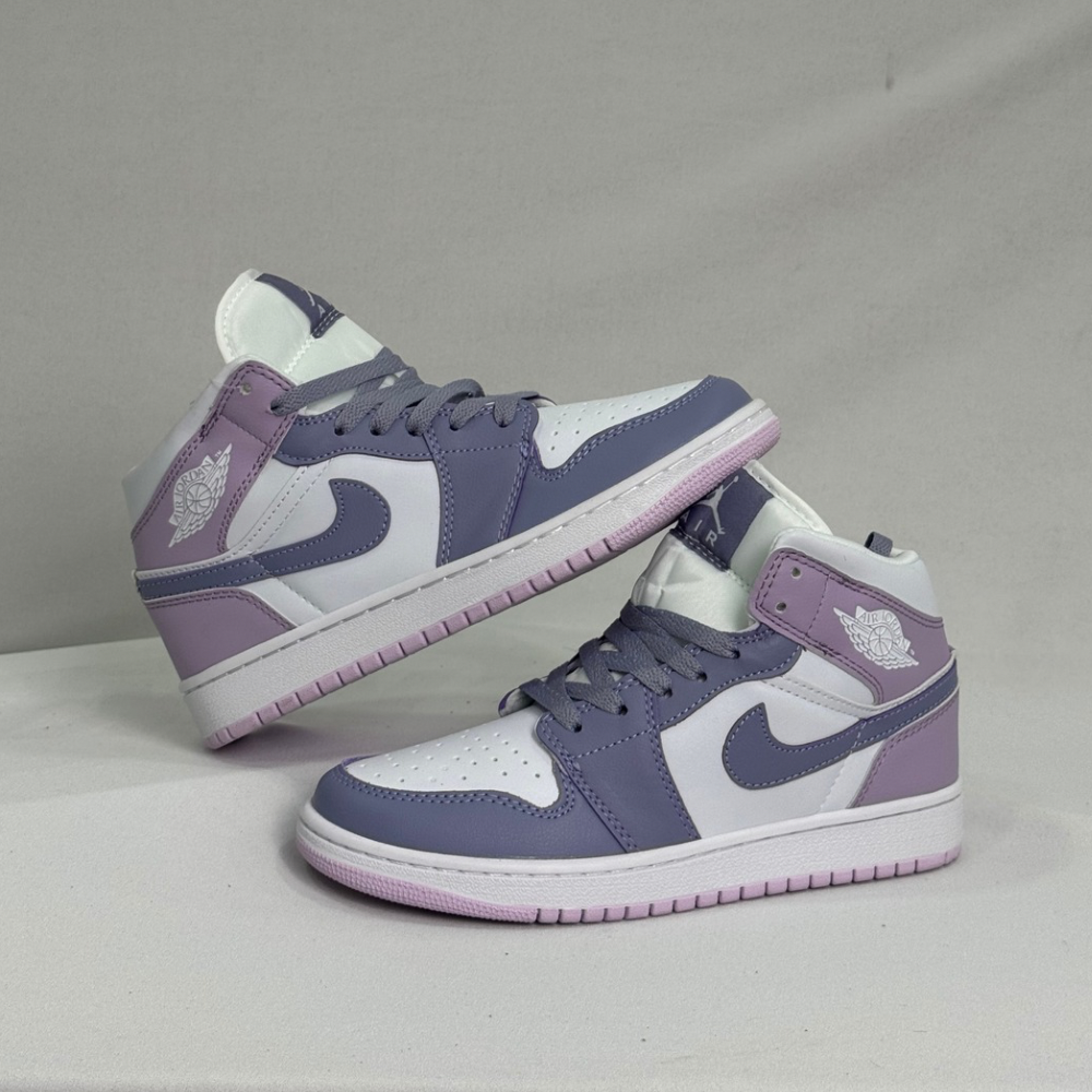 Air Jordan 1 Indigo Haze - Image 2